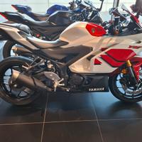 Yamaha YZF R3 70TH ANNIVERSARIO