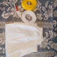cinture e pantaloni e casacca karate