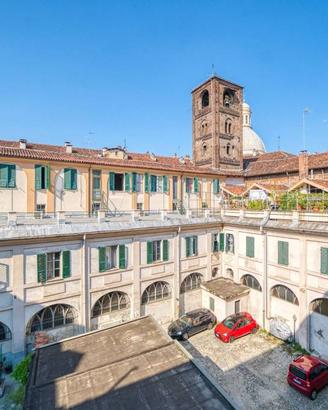 Appartamento di 100 m² con 4 locali a Torino