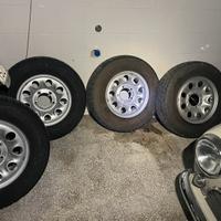 Gomme e cerchi Suzuki