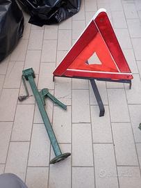 Cric più triangolo macchine d'epoca 