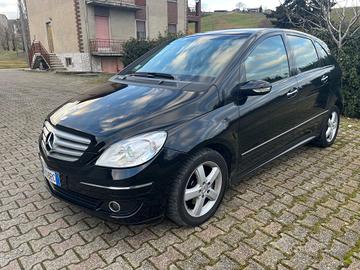 Mercedes-benz B 200 TURBO SPORT