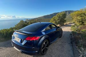 Audi TT 1.8 TFSI S-line 2017 manuale