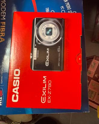 Fotocamera Casio 20Mp