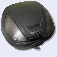 Bauletto nero Givi per doppio casco. Scooter/moto