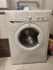 lavatrice Indesit 