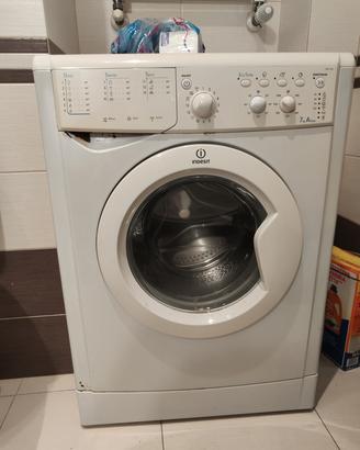 lavatrice Indesit 