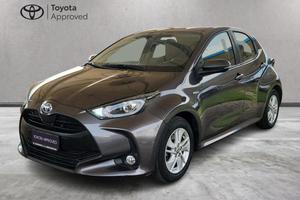 Toyota Yaris 1.5 hybrid Business