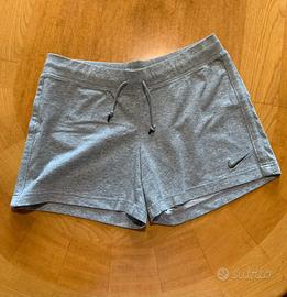Pantaloncino Nike Grigio