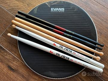 Kit Studio Batteria: Evans DB One + bacchette