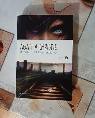 il mistero del treno azzurro di agatha christie 