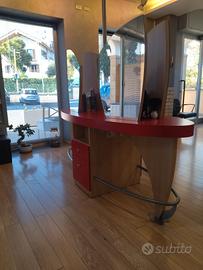 mobile per parrucchieri 