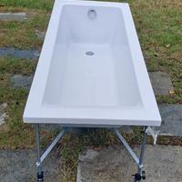 Vasca da bagno in  vetroresina IDEAL STANDARD