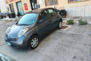 Nissan Micra 1000 benzina