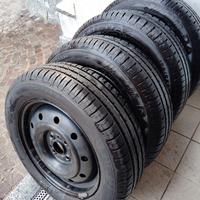 Pneumatici estivi su dischi Swift