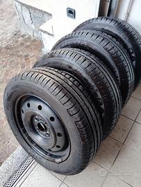 Pneumatici estivi su dischi Swift