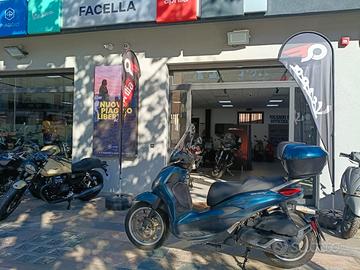 Piaggio Beverly 400 i.e. E5 BLU OXYGEN 2021