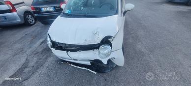 Fiat 500 1.2 lounge 2014 incidentata