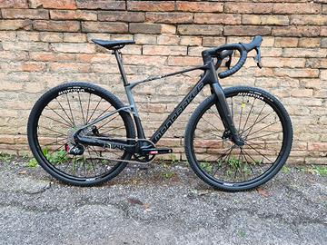 MONDRAKER ARID CARBON R GRAVEL 2025 PROMO -500€