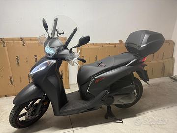Honda SH 300i ABS (2020) - Smart Key -18870 KM