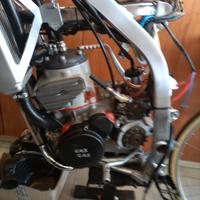 piccola manutenzione e lavaggio moto da enduro 