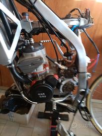 piccola manutenzione e lavaggio moto da enduro 