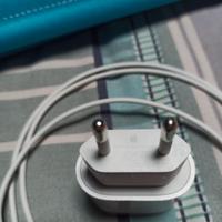 Caricatore Originale Apple