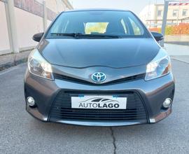 Toyota yaris 1.5 HYBRID NEOPATENTATI....