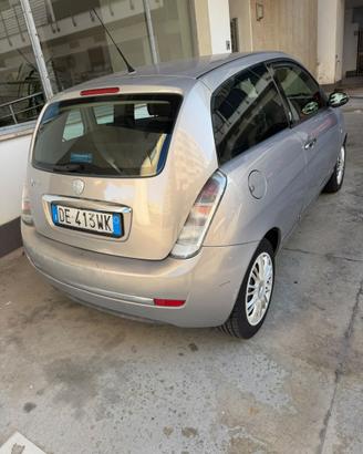 Fiat lancia Y