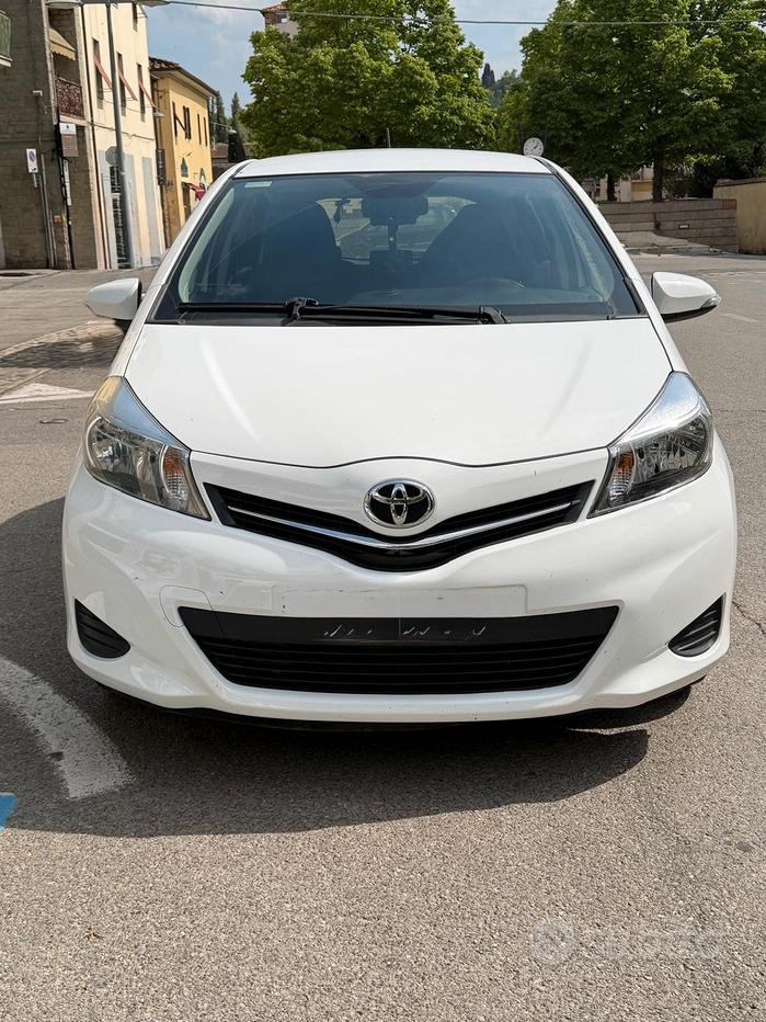 TOYOTA Yaris 3ª serie