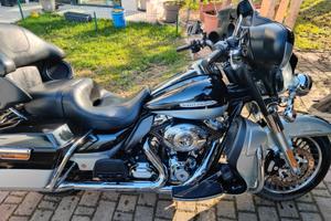 Harley-Davidson Touring Ultra Limited - 2013
