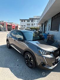 Peugeot 2008 GT Pack - 130 CV - Benzina- manuale