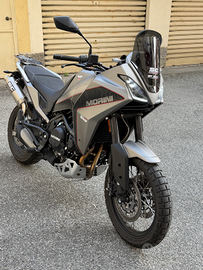 MOTO MORINI X CAPE 650 (CERCHI A RAGGI)