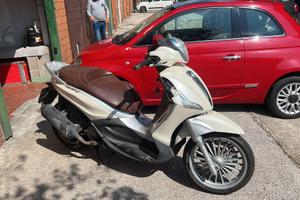 Beverly 125