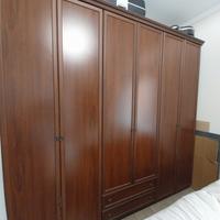 Armadio a 6 ante colore noce