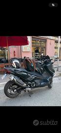 YAMAHA T-Max 530 Sx ABS