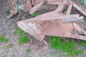 aratro ed estirpatore