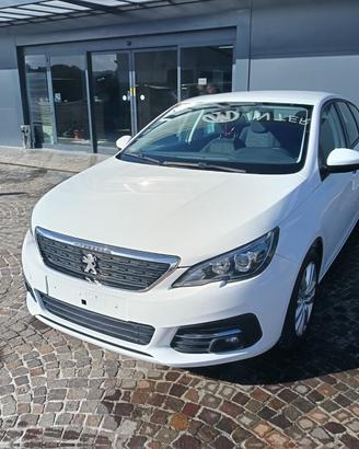PEUGEOT 308 PureTech Turbo 110 S&S SW Act. Pack