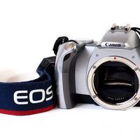 Reflex Canon 300V a pellicola