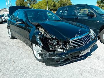 RICAMBI MERCEDES-BENZ E220 CDI ANNO 2008