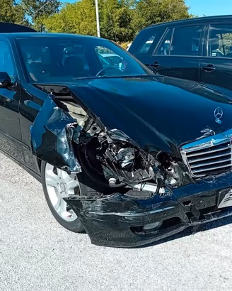 RICAMBI MERCEDES-BENZ E220 CDI ANNO 2008