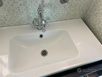 Top bagno completo di rubinetto