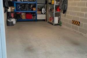 Garage auto complesso trilogia navile, stazione AV