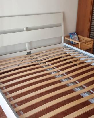 Letto matrimoniale Ikea Trysil