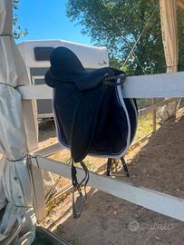 Sella dressage