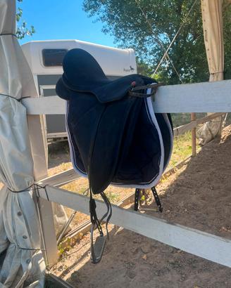 Sella dressage