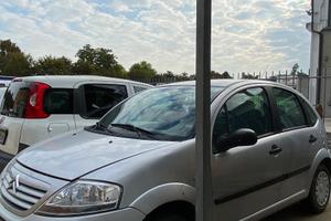Autovettura Citroen C3