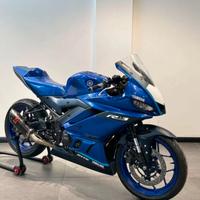 Yamaha R3 PISTA