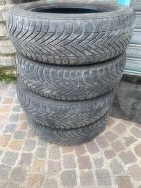 4 Gomme invernali Pirelli usate 50€