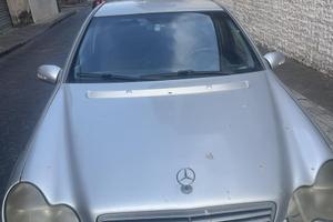 Mercedes C 220